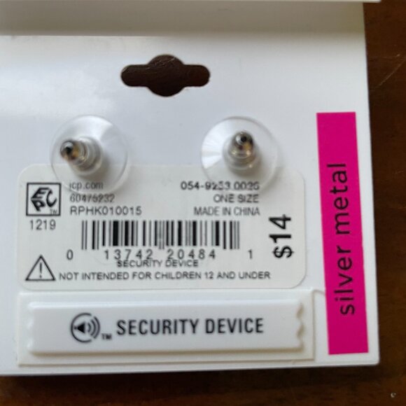 Bundle 3 for $12. Gloria Vanderbilt Gold Tone Knot Earrings - Picture 2 of 2